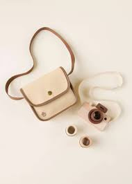 coco village wooden camera with bag